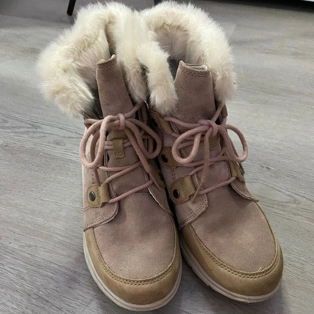 Sorel explorer joan